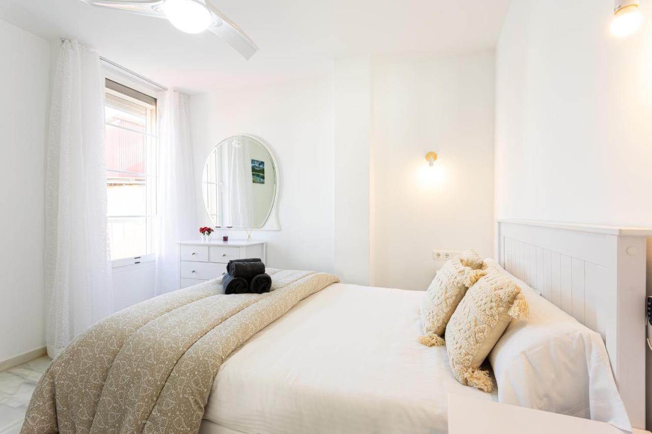 Holidays2Malaga Montesa 700M From The Beach Rooftop Terrace Bagian luar foto